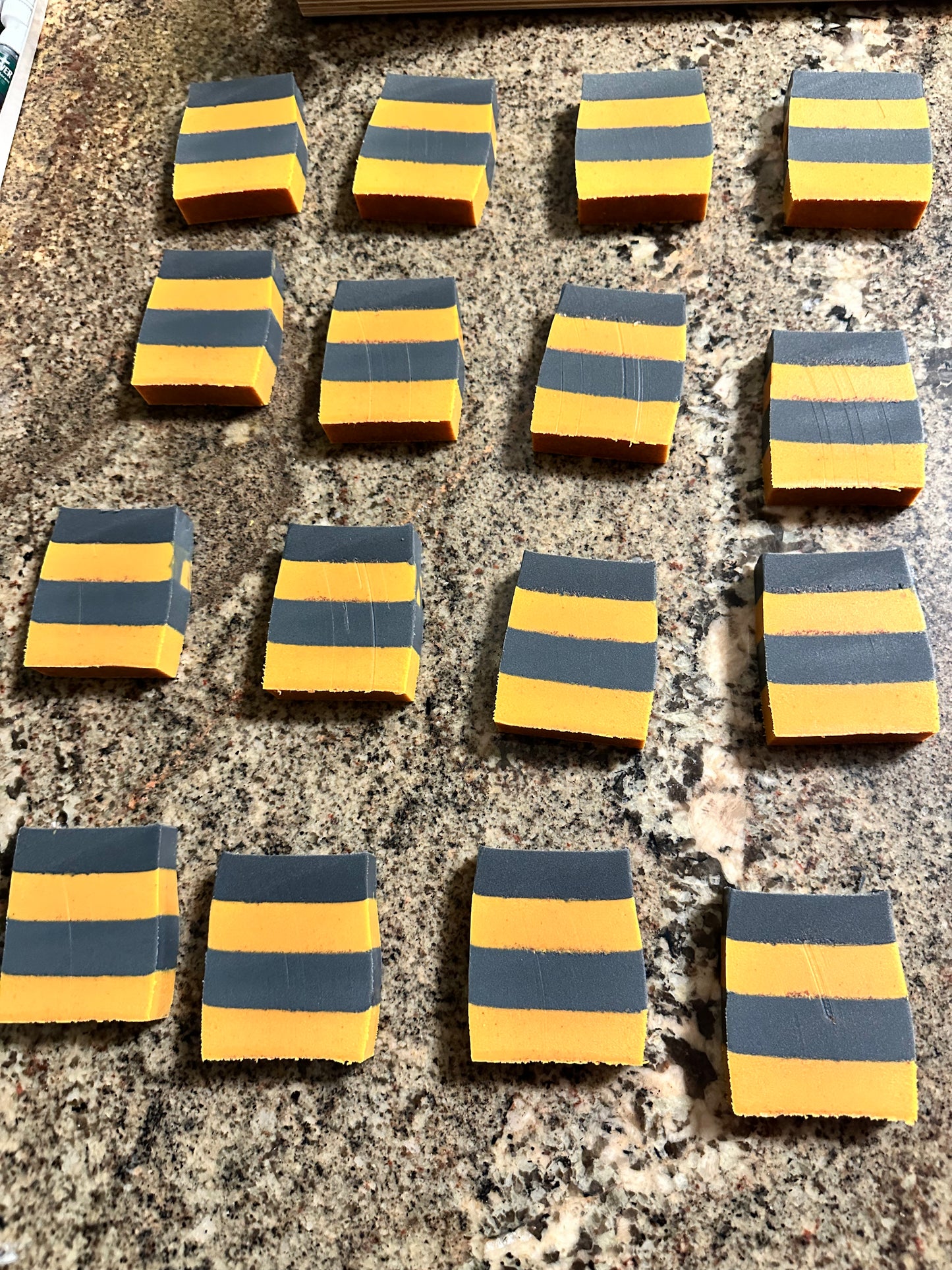 Honey Bee Face Bar